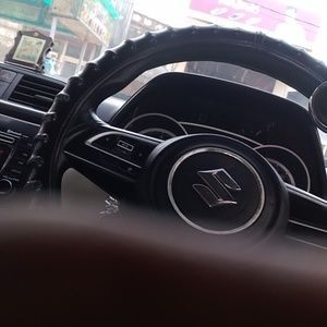 Meet your Posher, Milan